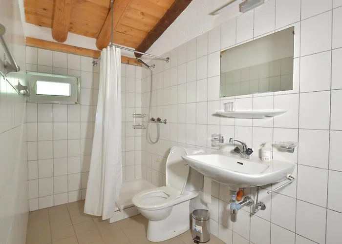 Alphuette Mit Halbpension Lodge Lugano