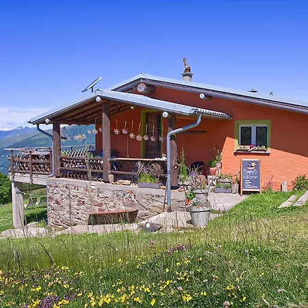 Lodge Alphuette Mit Halbpension *